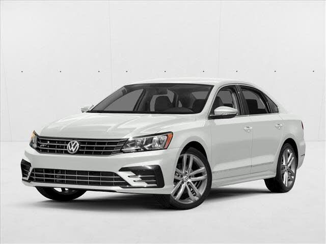 2018 VOLKSWAGEN Passat