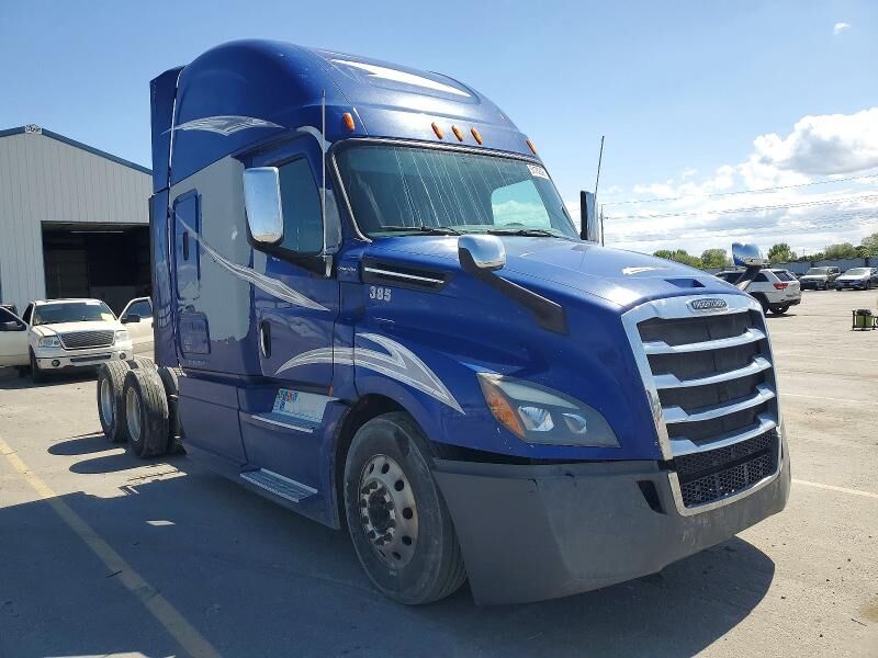 2018 FREIGHTLINER New Cascadia 126" Sleepercab