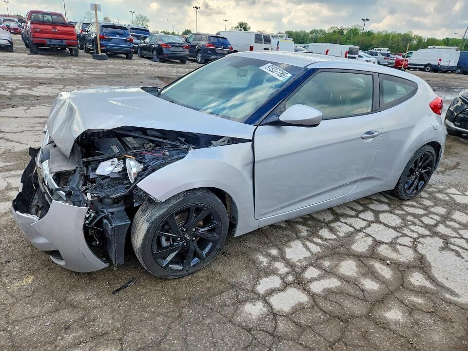 2016 HYUNDAI Veloster