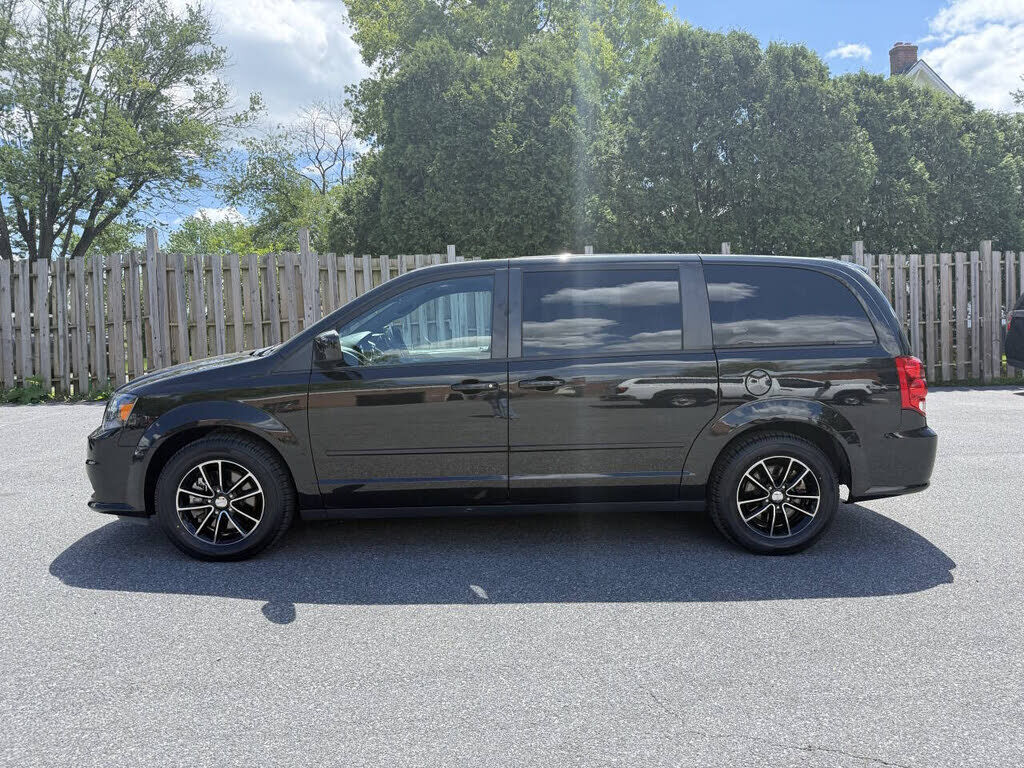 2017 DODGE Grand Caravan