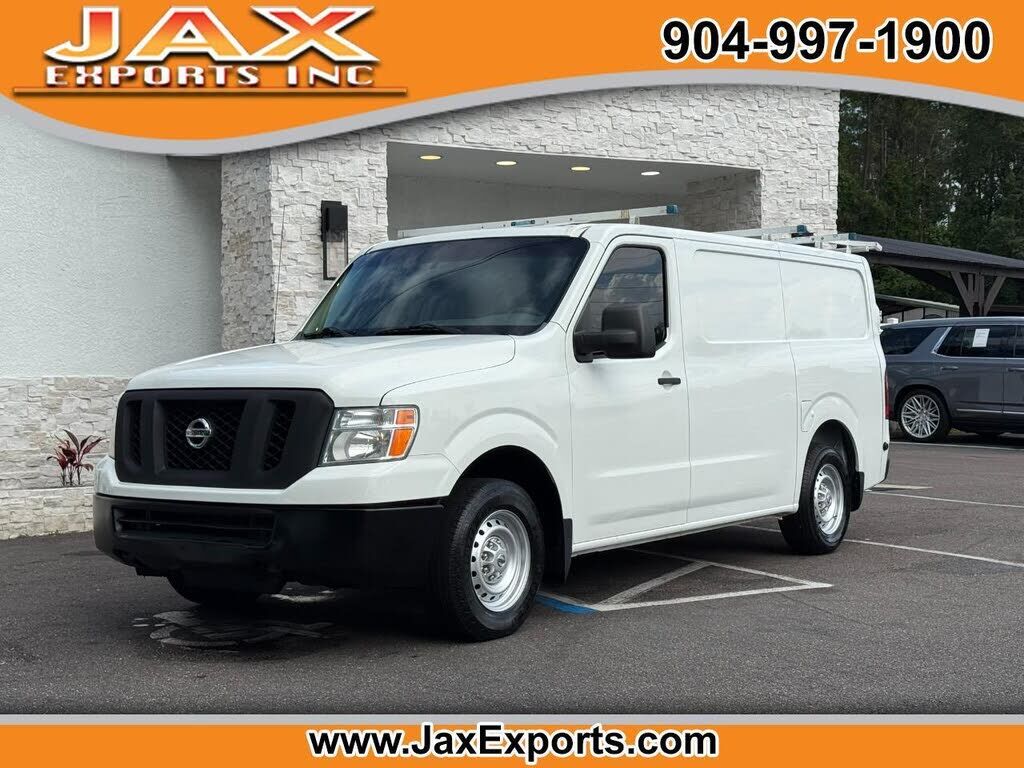 2015 NISSAN NV
