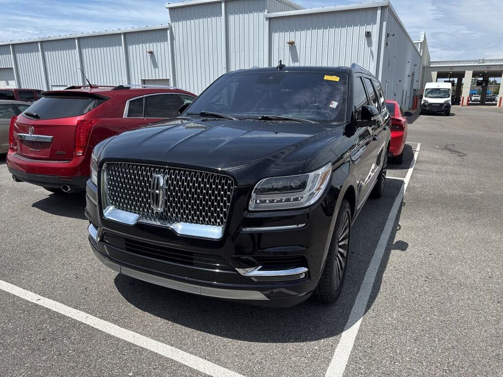 2019 LINCOLN Navigator L