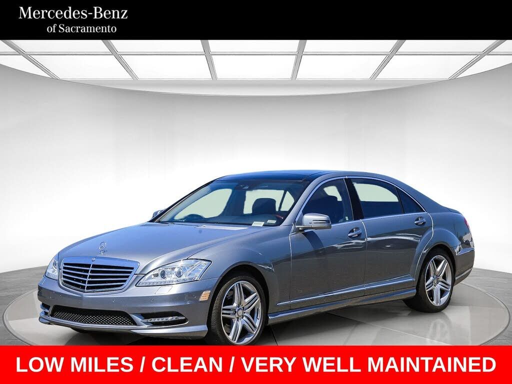 2013 MERCEDES-BENZ S-Class