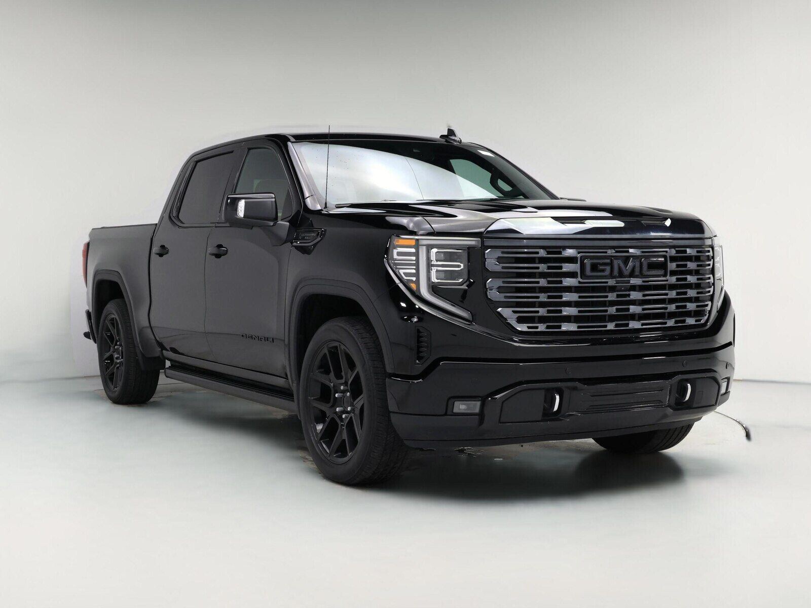 2024 GMC Sierra