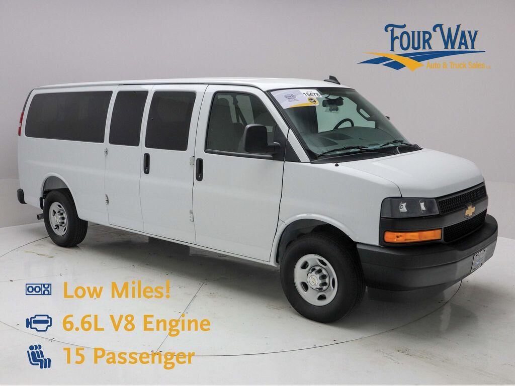 2025 CHEVROLET Express