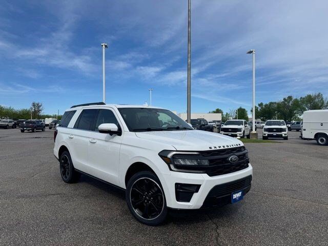 2023 FORD Expedition