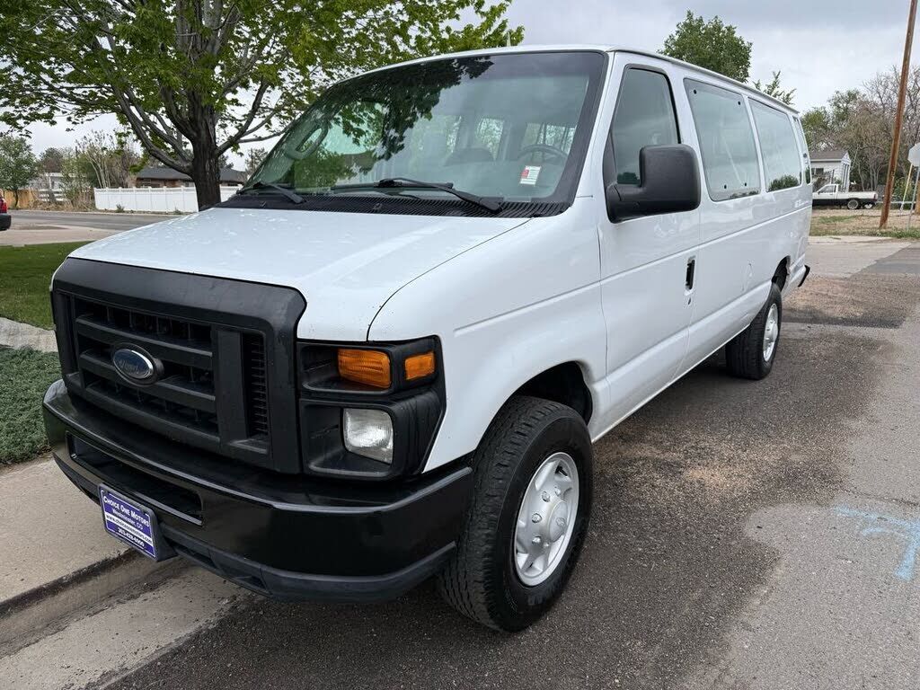 2008 FORD E-350