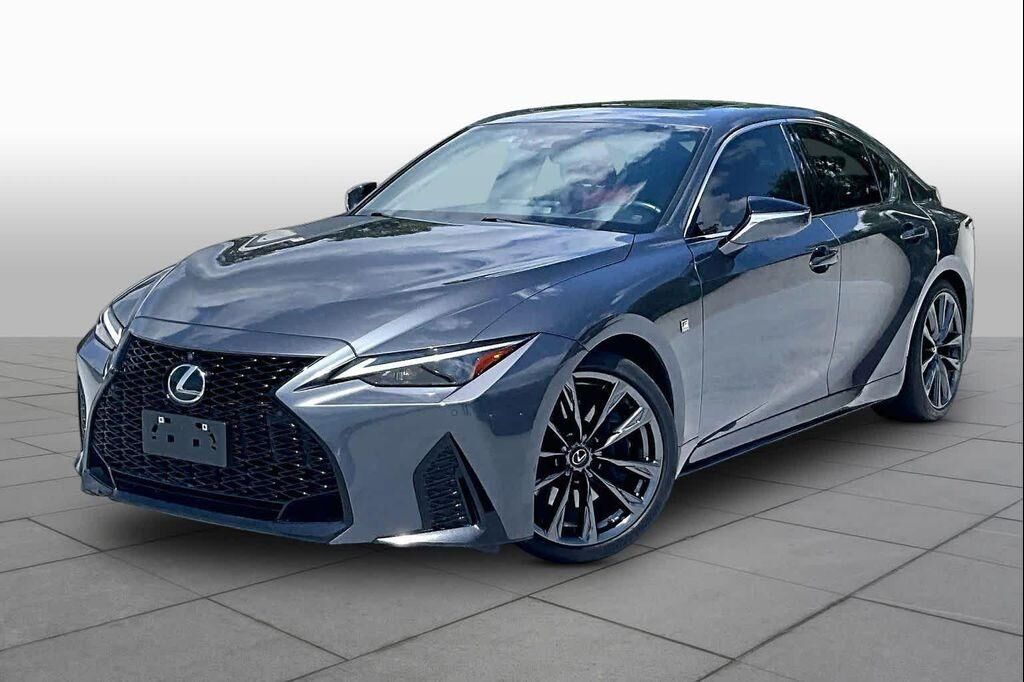 2023 LEXUS IS