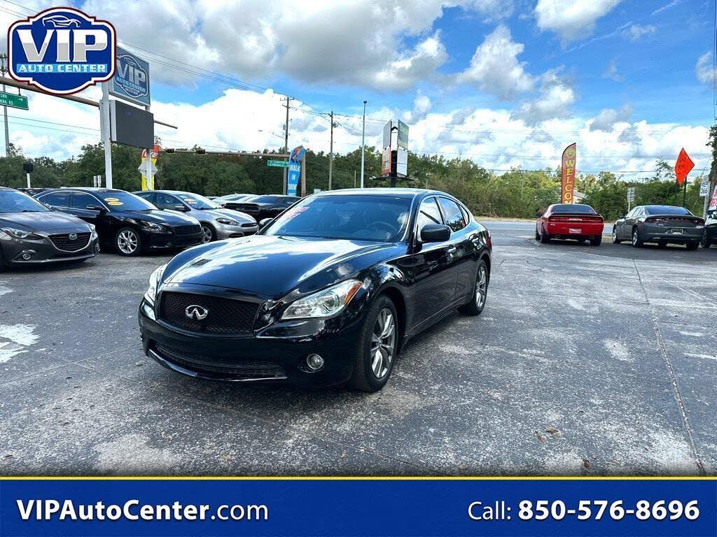 2013 INFINITI M37