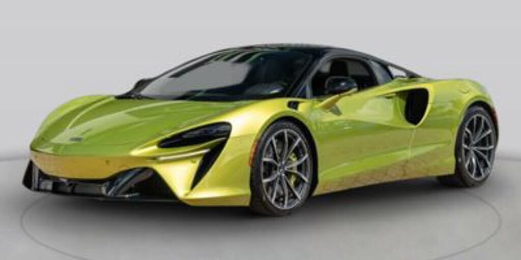 2023 MCLAREN ARTURA