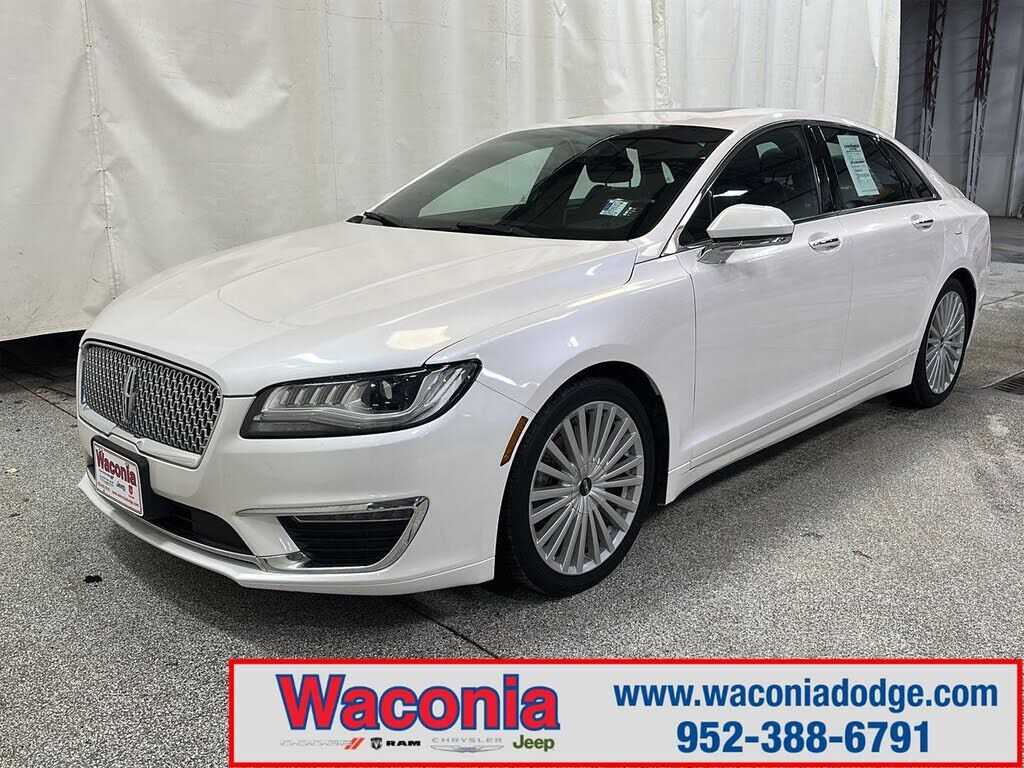 2017 LINCOLN MKZ