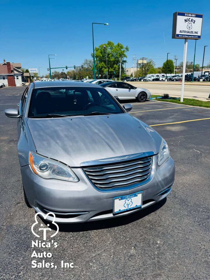 2013 CHRYSLER 200