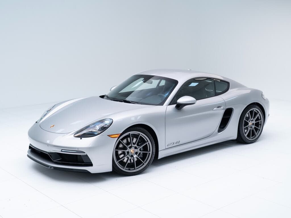 2025 PORSCHE 718