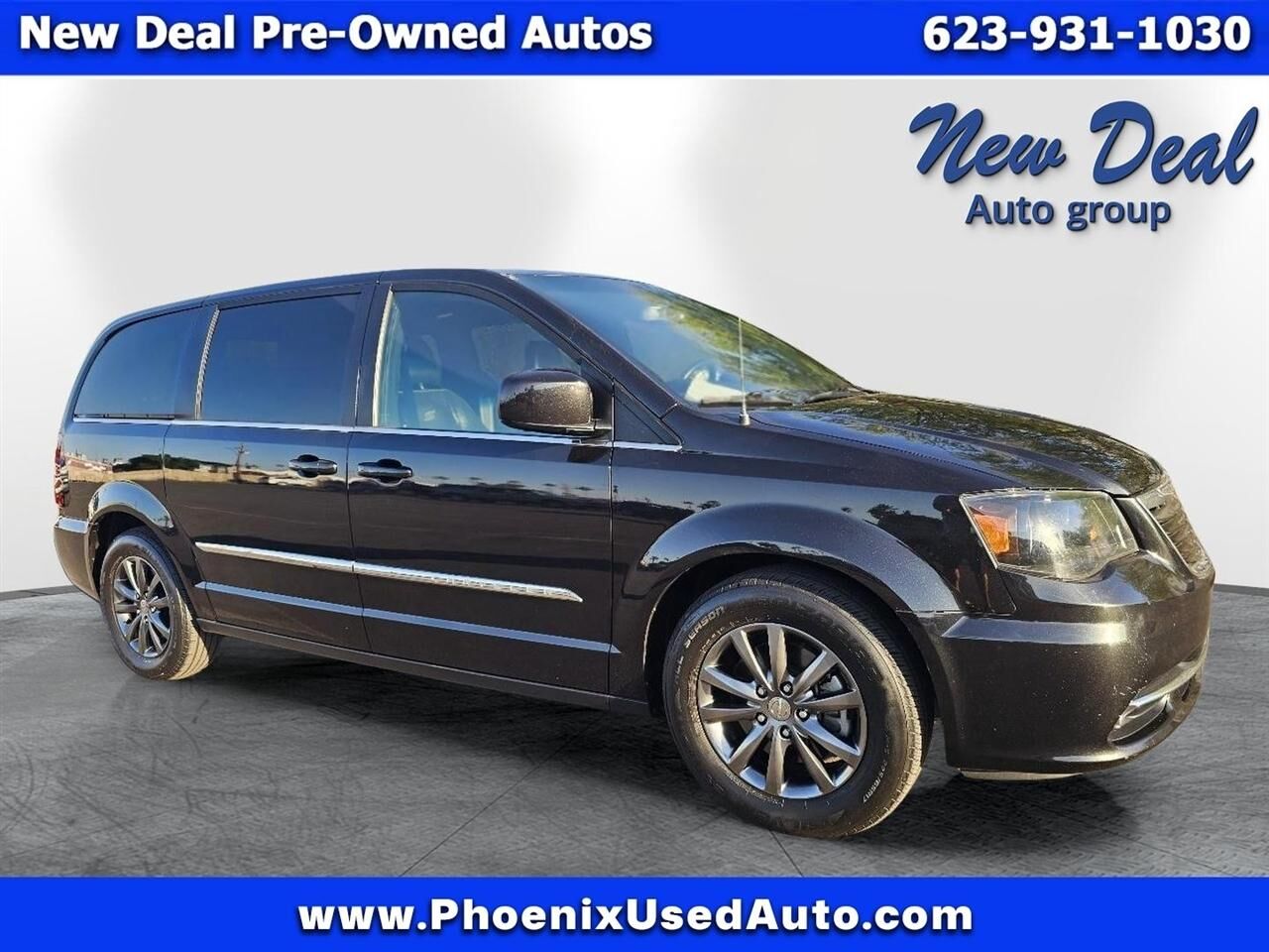 2015 CHRYSLER Town and Country