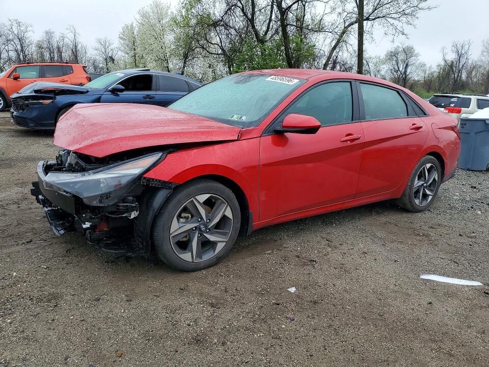 2023 HYUNDAI Elantra