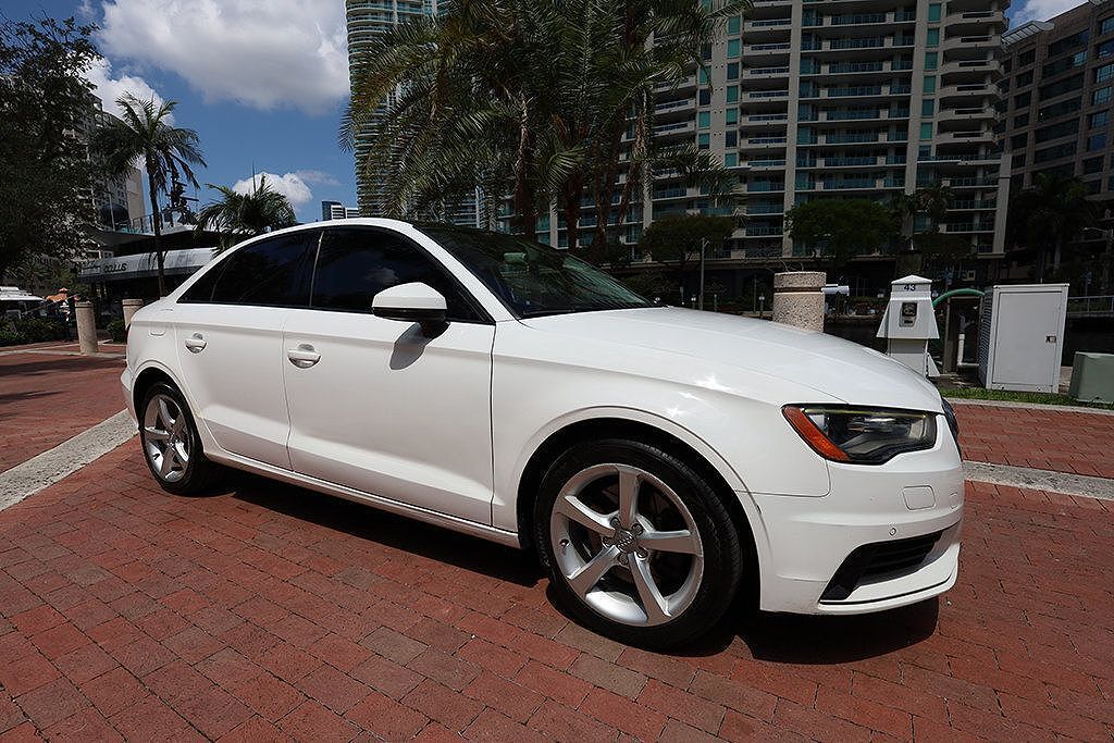 2016 AUDI A3