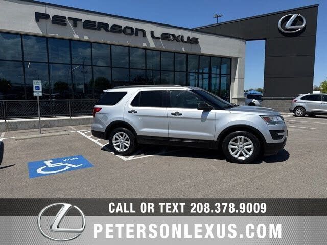 2017 FORD Explorer