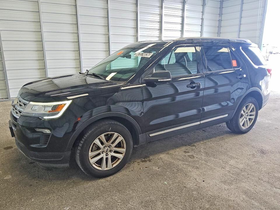 2019 FORD Explorer