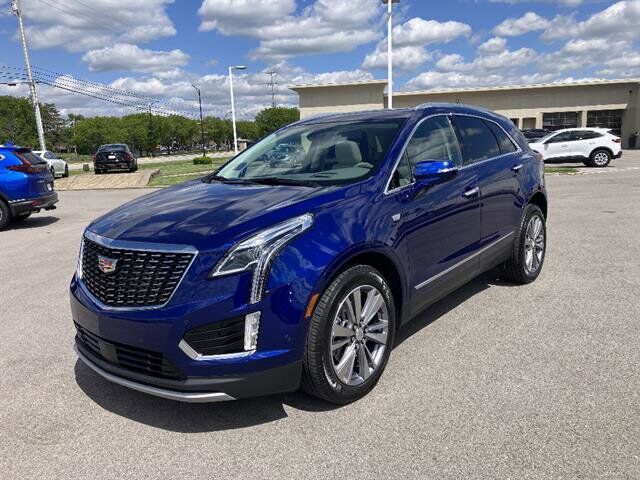 2024 CADILLAC XT5