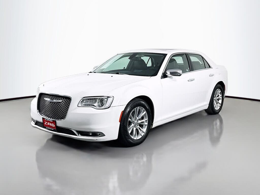 2017 CHRYSLER 300