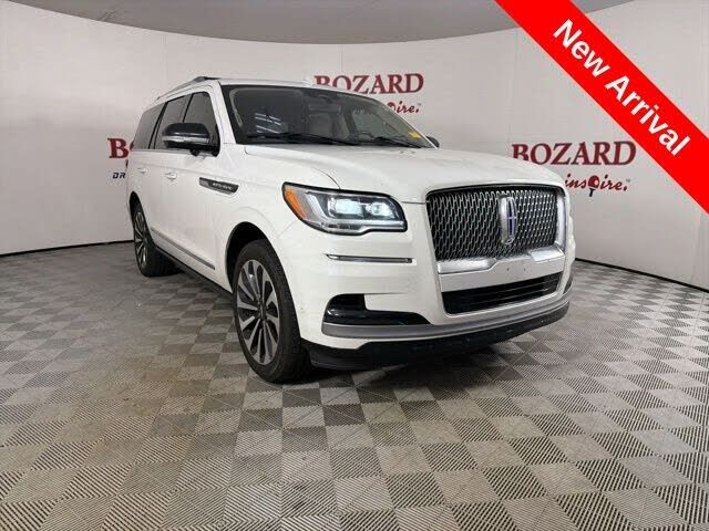2022 LINCOLN Navigator
