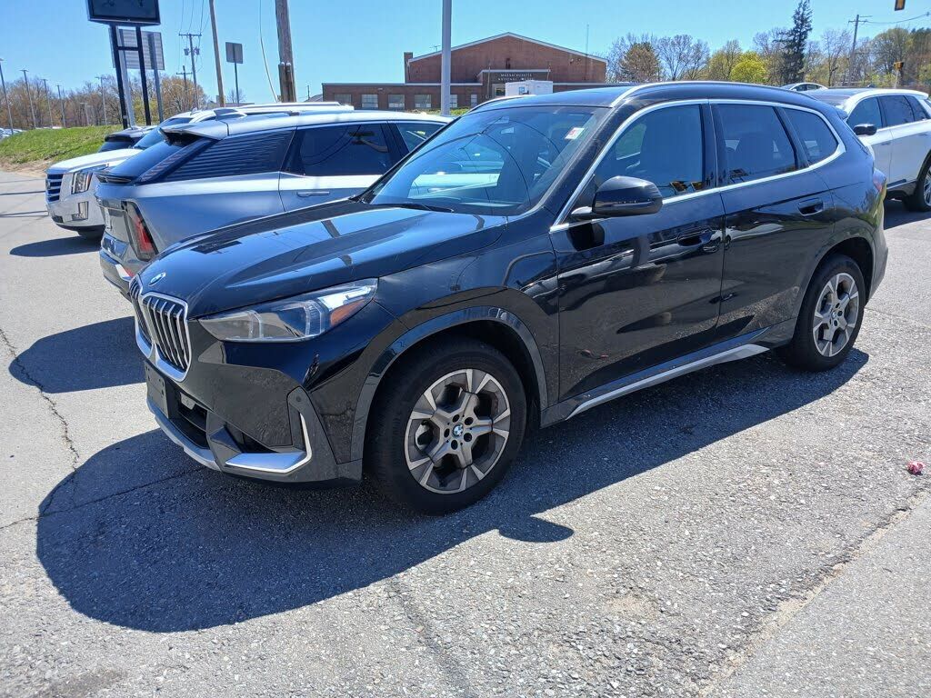 2025 BMW X1