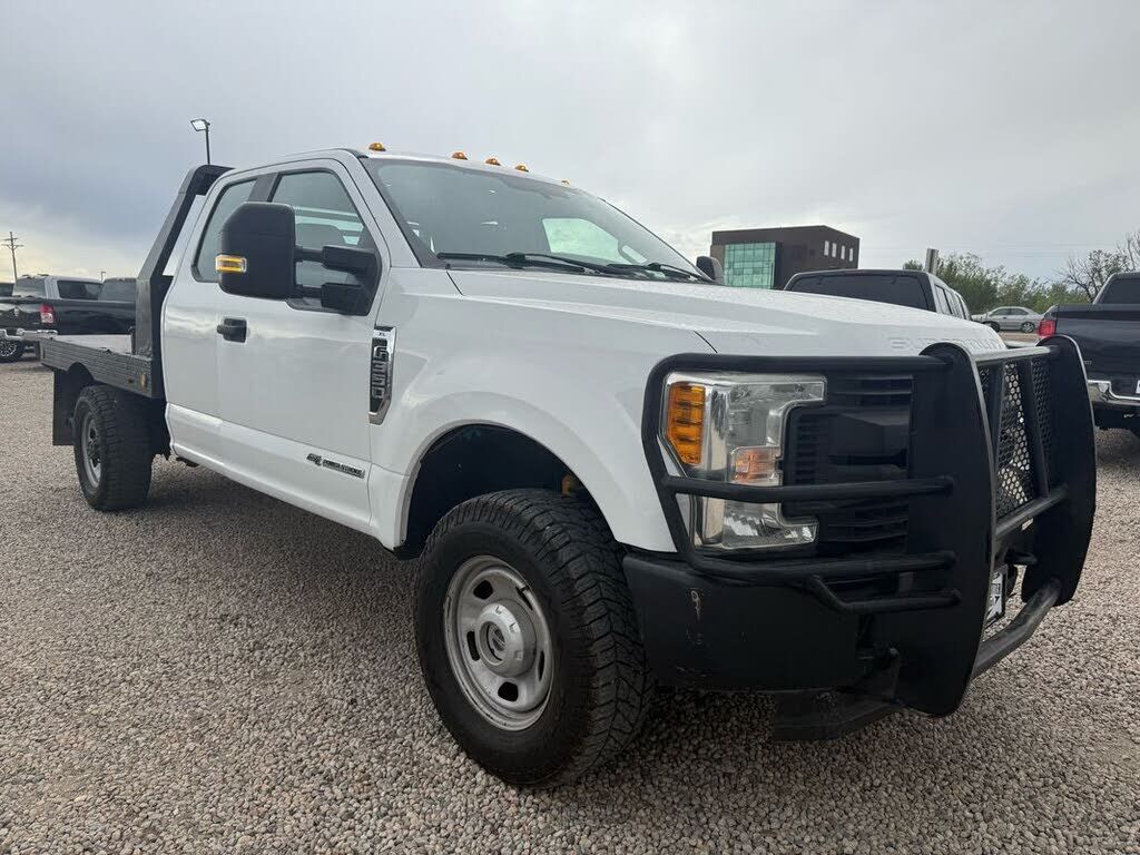 2017 FORD F-350