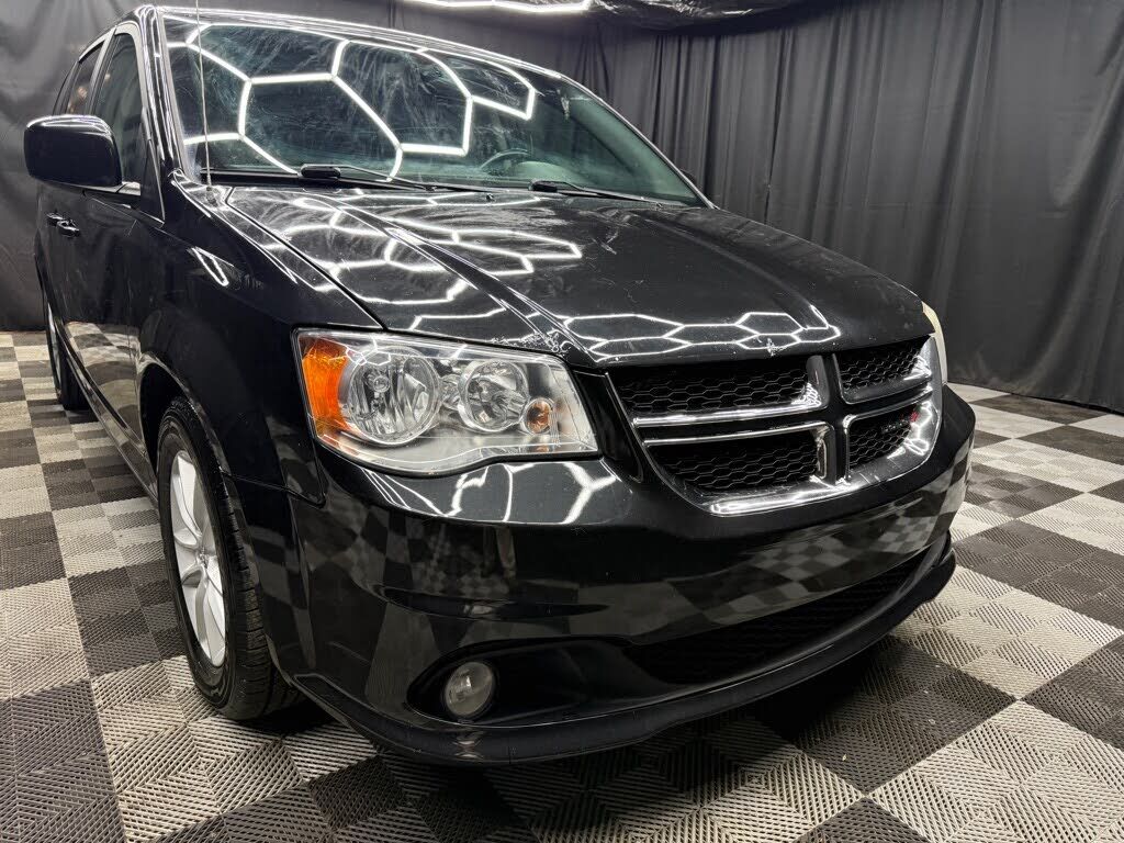 2018 DODGE Grand Caravan