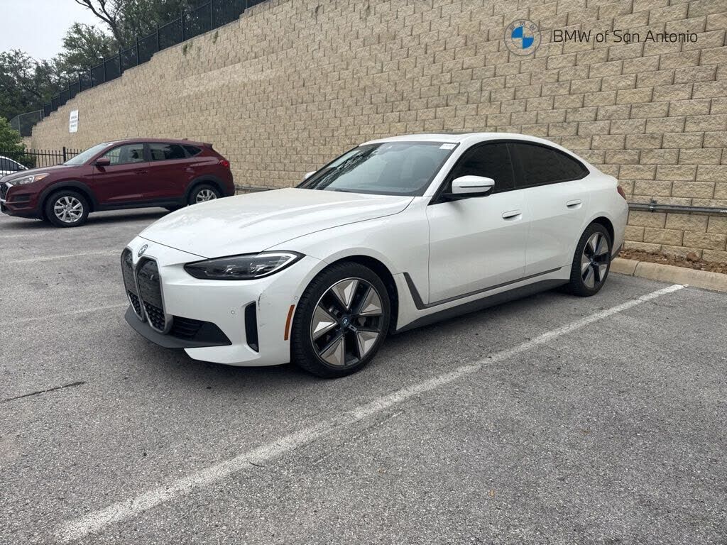 2023 BMW i4