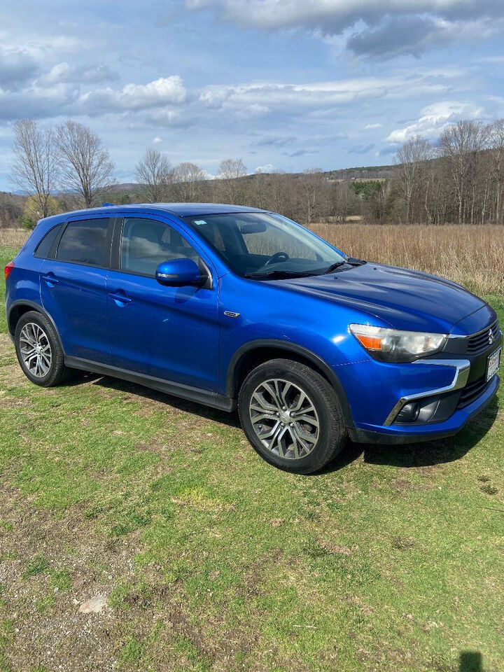 2017 MITSUBISHI Outlander Sport