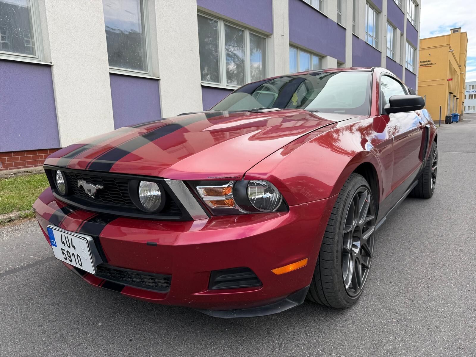 2012 FORD Mustang