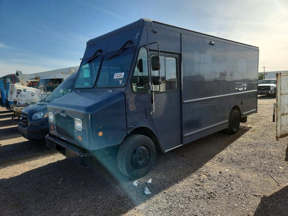 2020 FREIGHTLINER MT 45G Front Gasoline Engine Walk in Van Chassis
