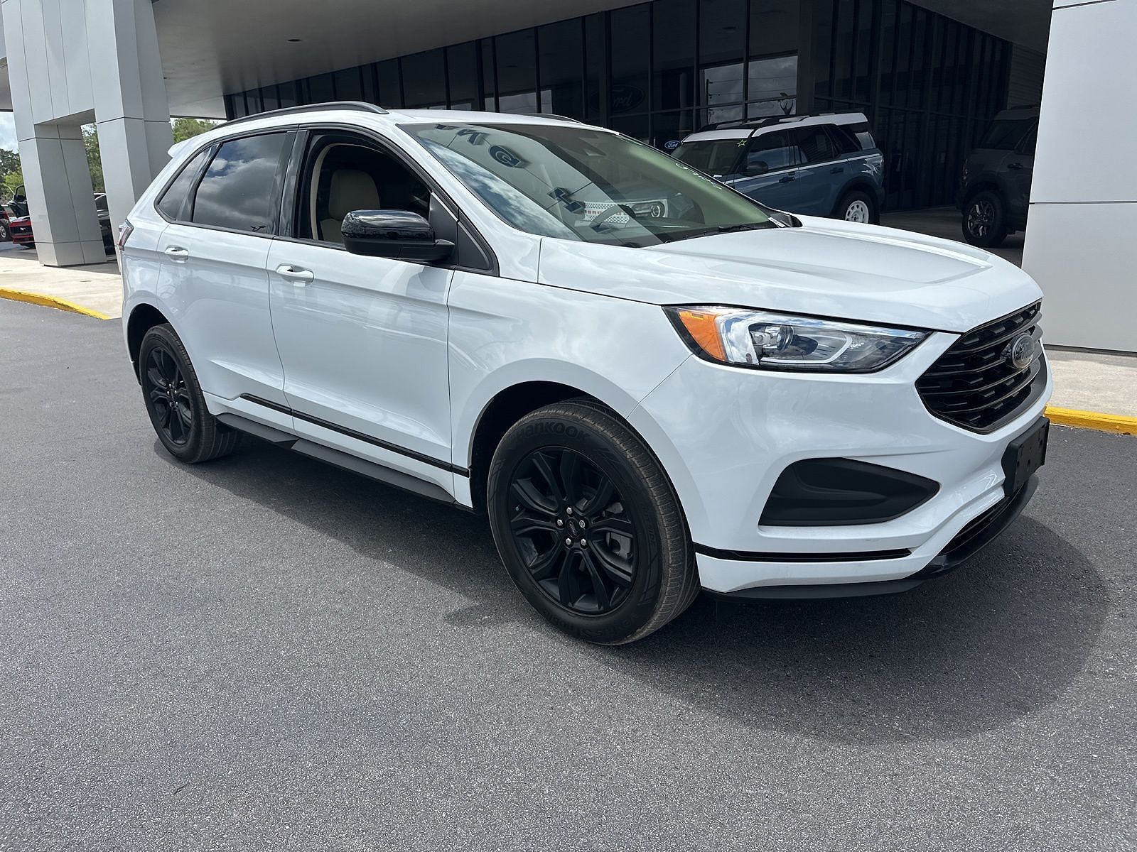 2024 FORD Edge