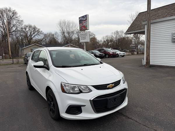 2019 CHEVROLET Sonic