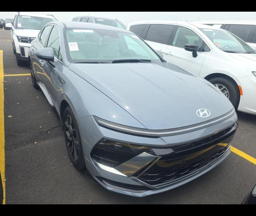 2025 HYUNDAI Sonata