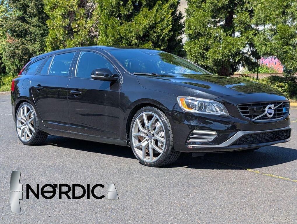 2016 VOLVO V60
