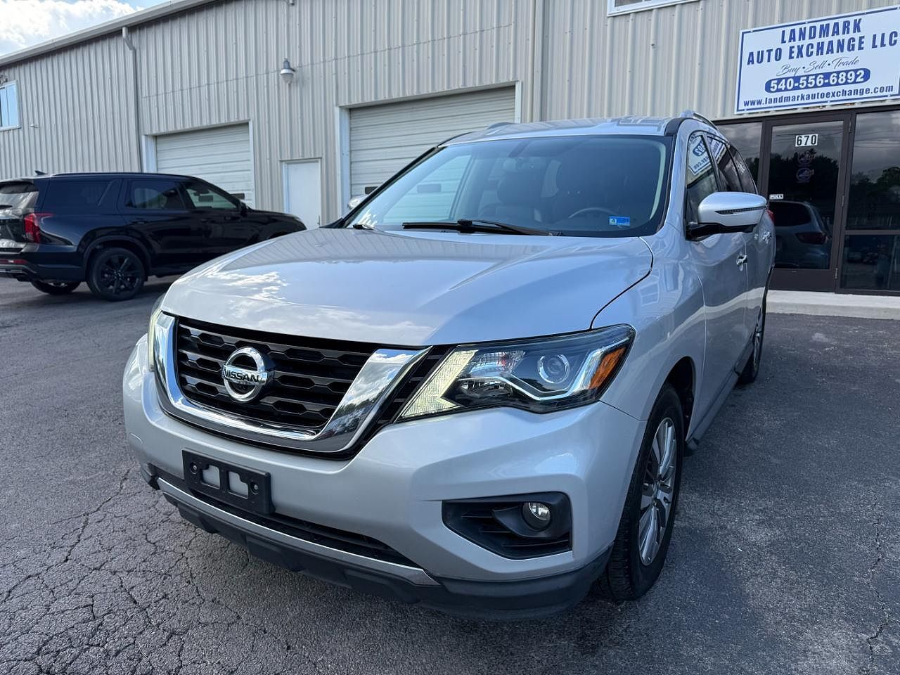 2019 NISSAN Pathfinder