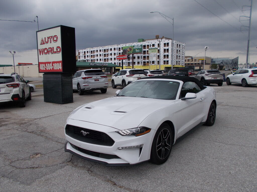 2021 FORD Mustang