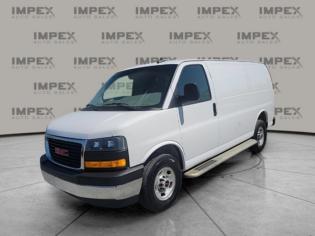 2023 GMC Savana