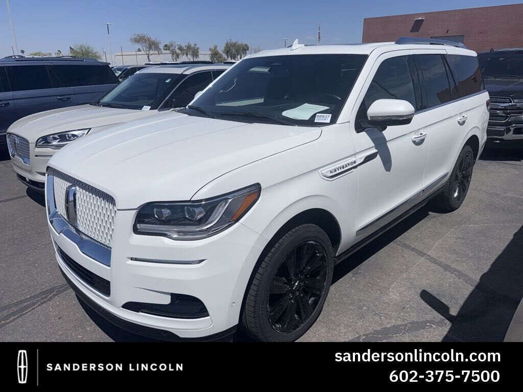 2023 LINCOLN Navigator