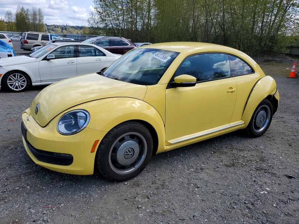 2012 VOLKSWAGEN Beetle