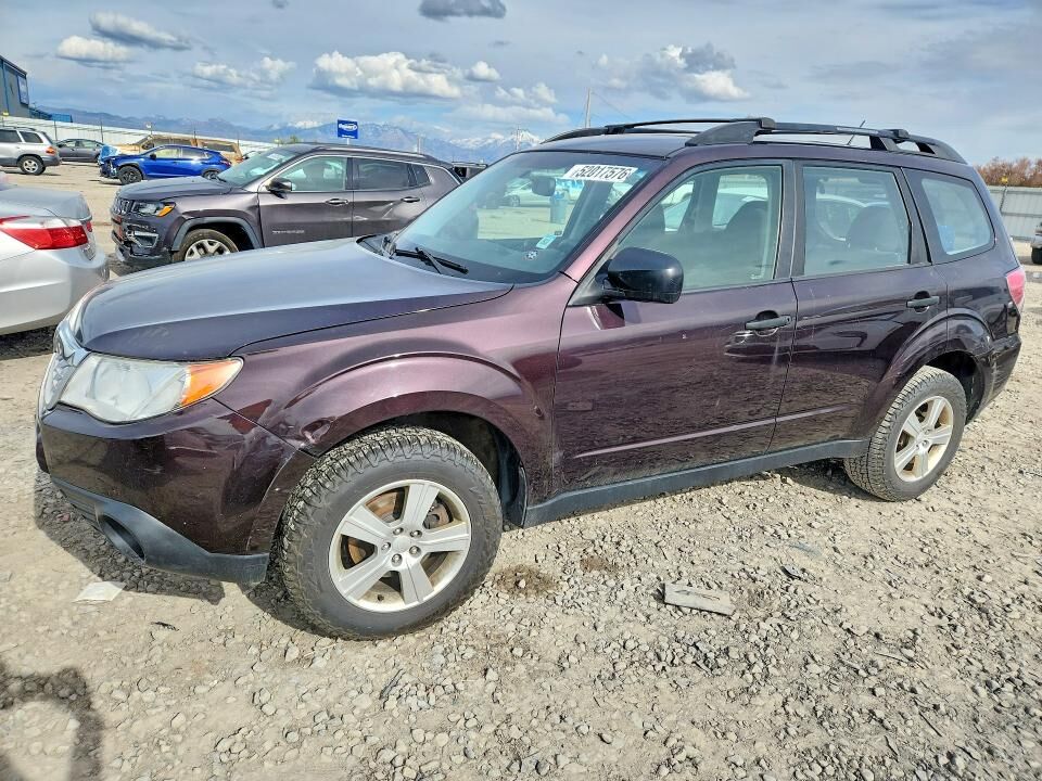 2013 SUBARU Forester