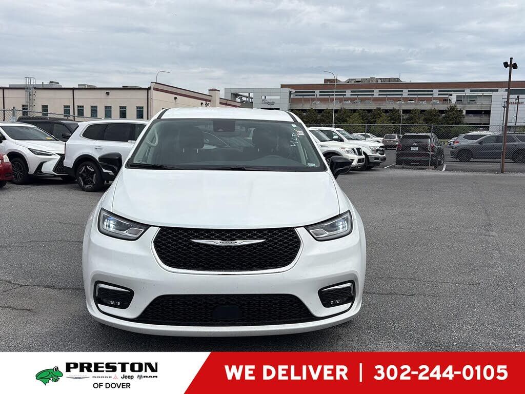 2024 CHRYSLER Pacifica