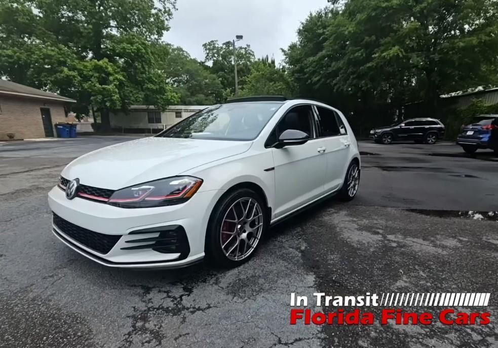 2018 VOLKSWAGEN Golf GTI