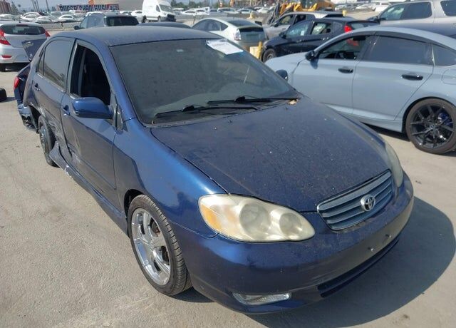 2003 TOYOTA Corolla