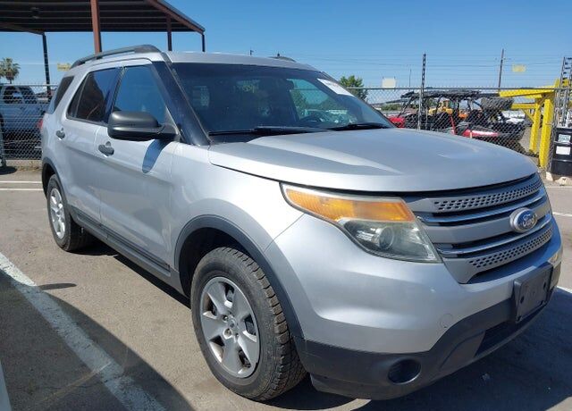 2011 FORD Explorer