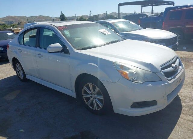 2012 SUBARU Legacy