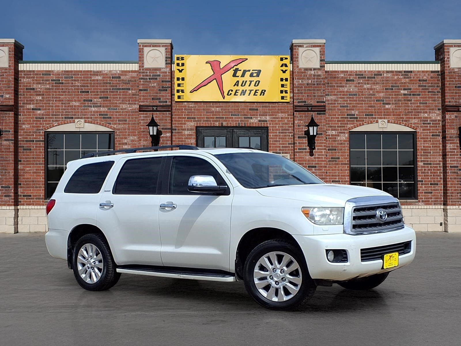2013 TOYOTA Sequoia