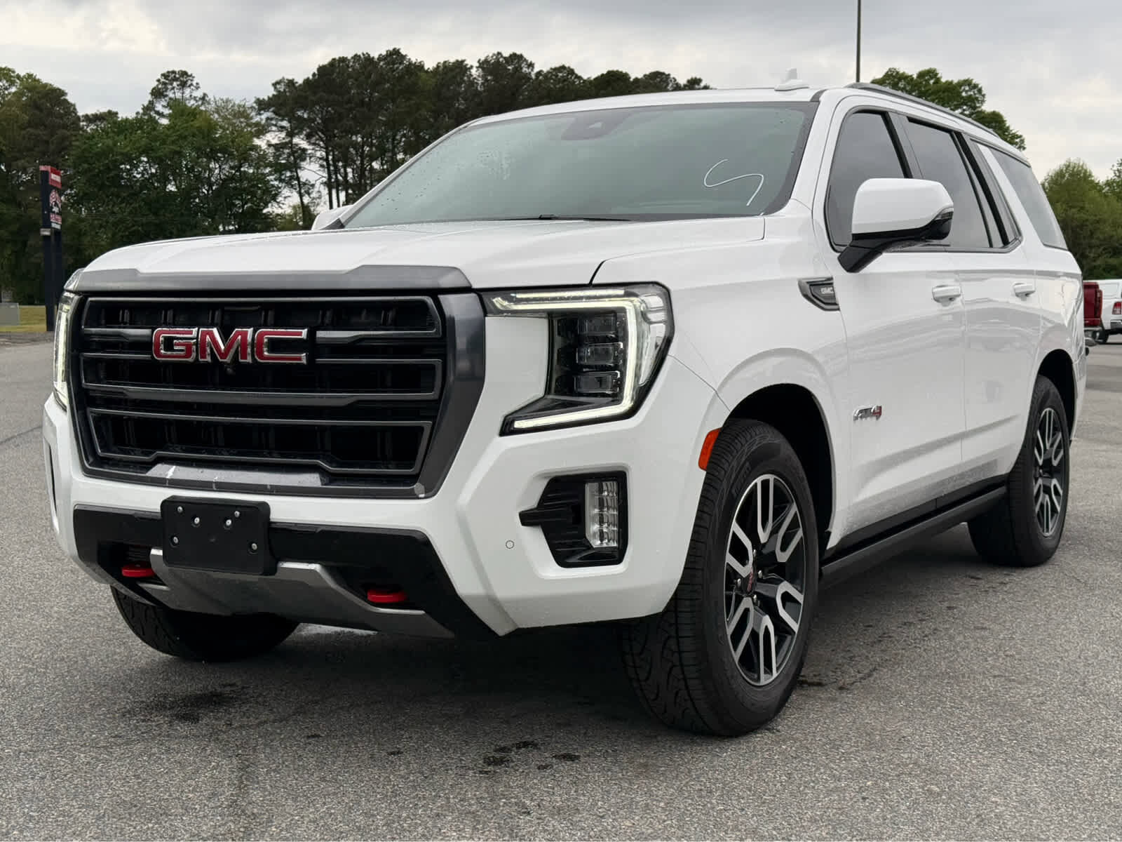 2024 GMC Yukon
