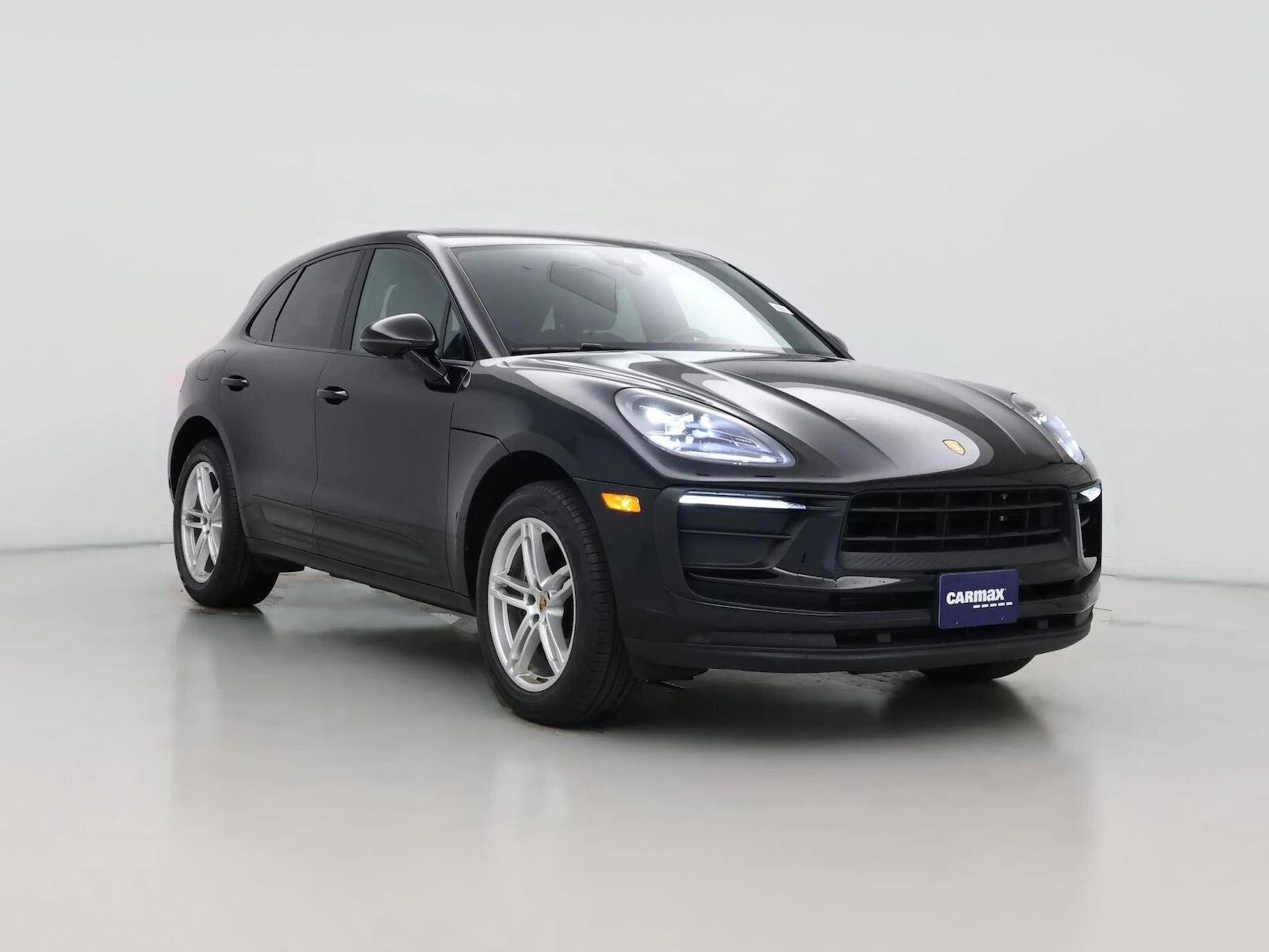 2022 PORSCHE Macan